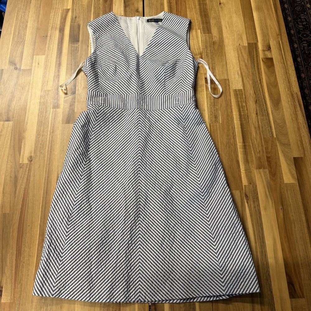 Brooks Brothers Women's Size 4P Pin Striped v-neck dress